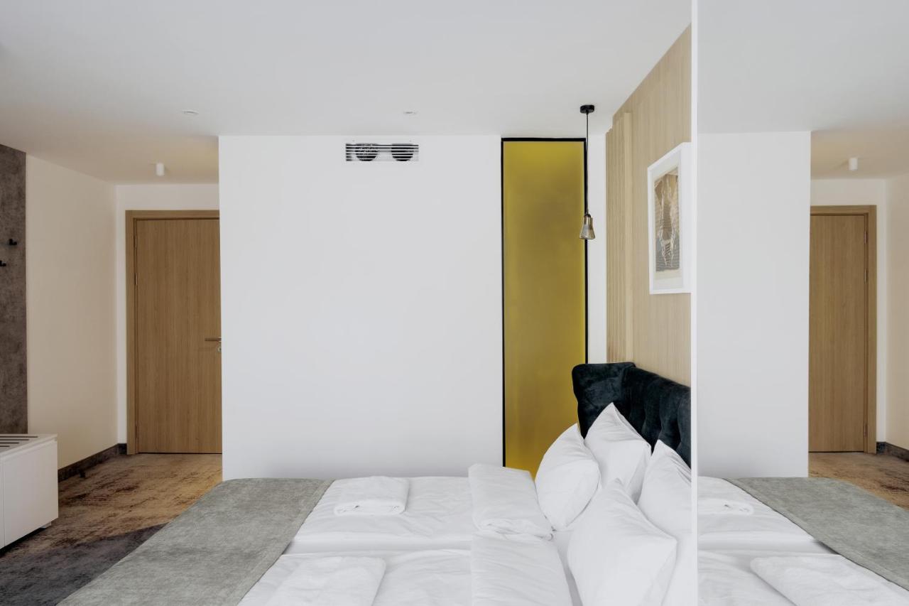 Boutique Macchiato Rooms Нови Сад Екстериор снимка